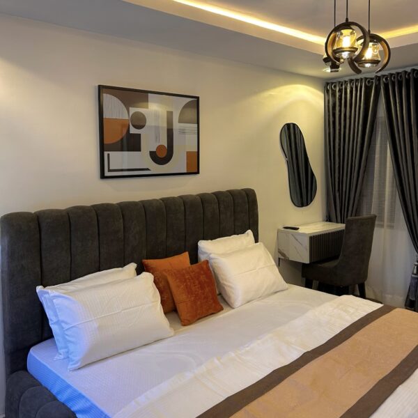 Stylish 1-Bedroom Apartment